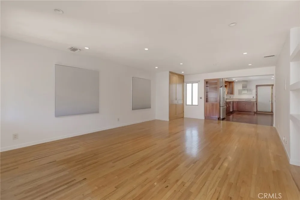 709 Avenue D Redondo Beach, CA 90277