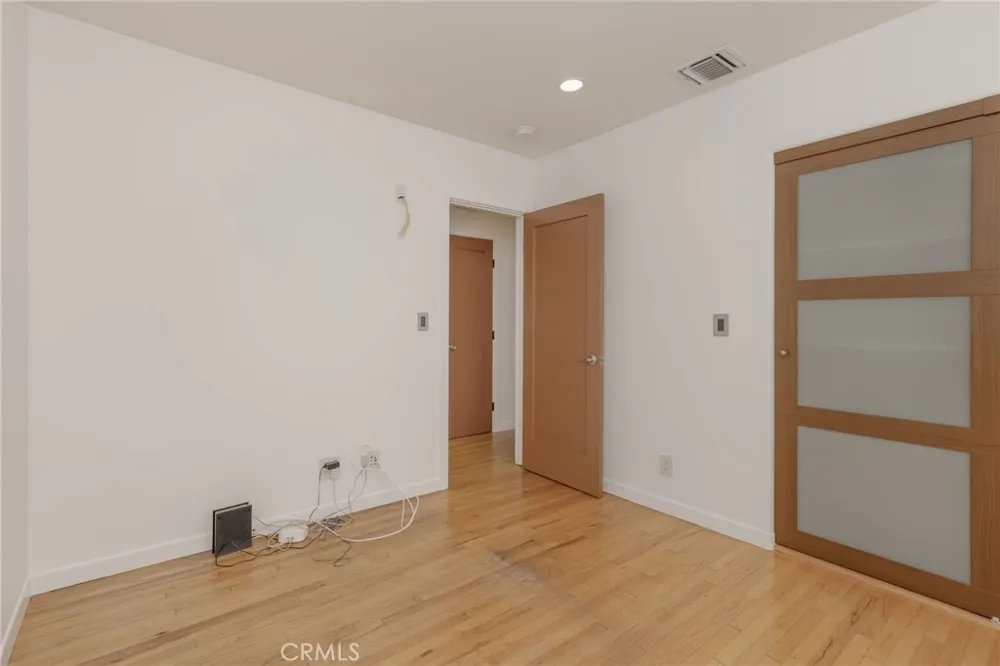 709 Avenue D Redondo Beach, CA 90277