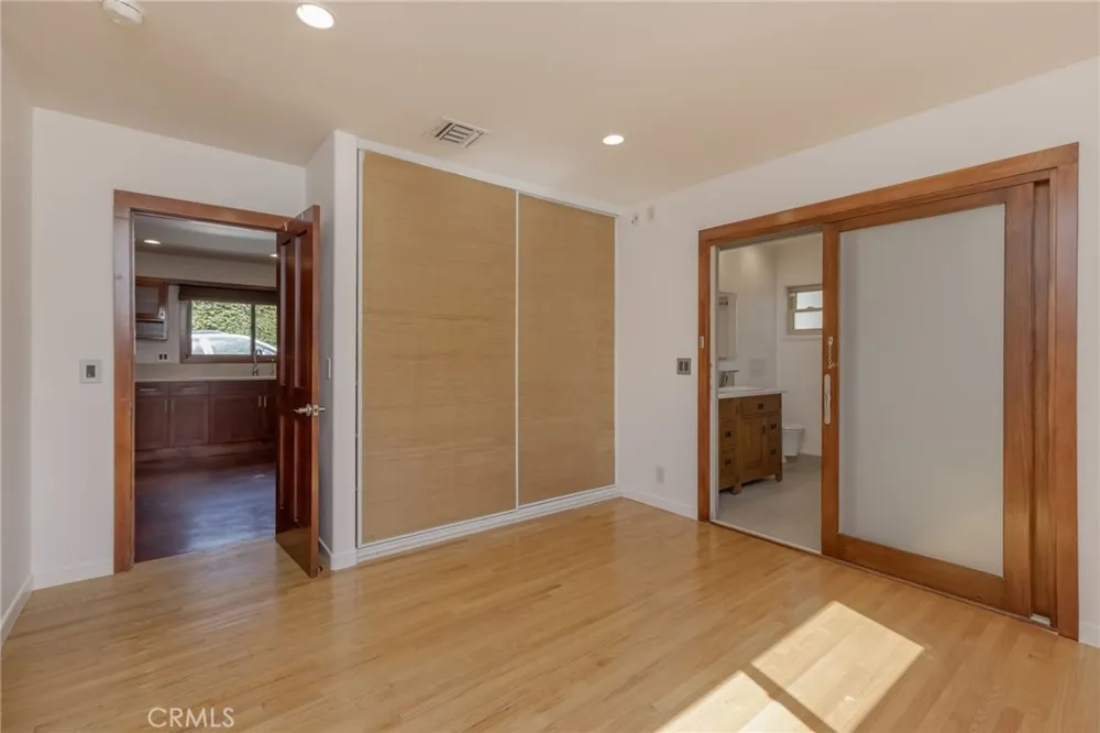 709 Avenue D Redondo Beach, CA 90277