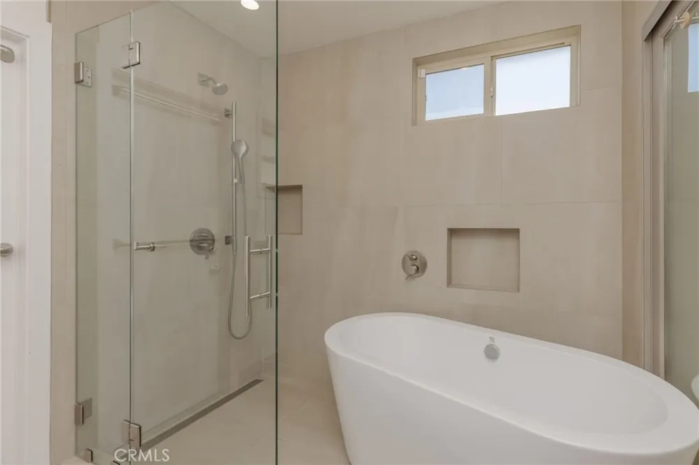 709 Avenue D Redondo Beach, CA 90277
