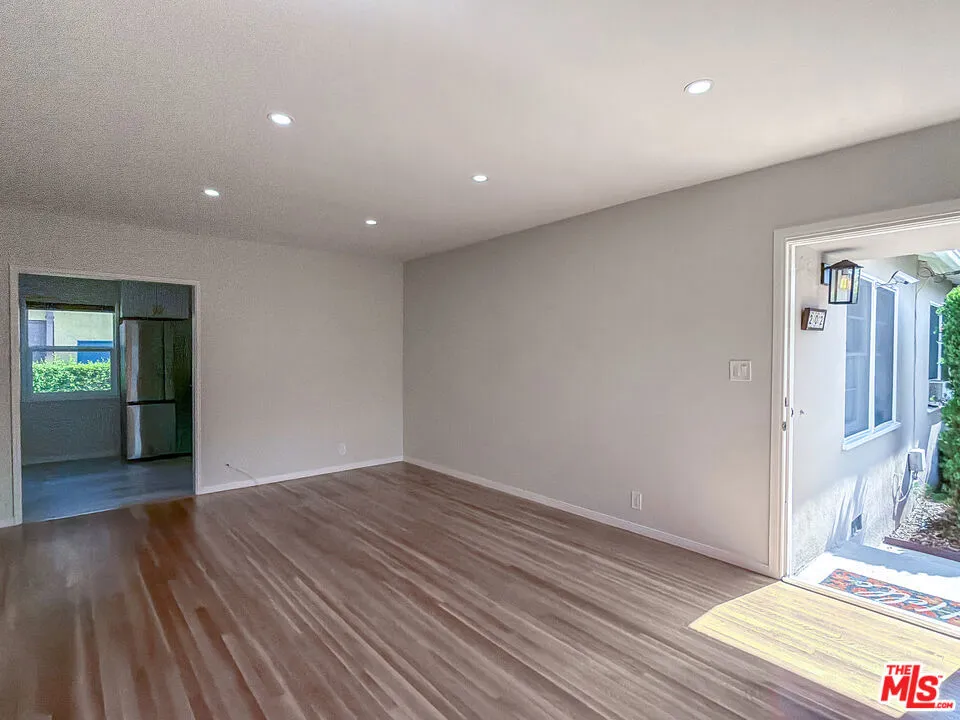 202 E Grand Avenue Alhambra, CA 91801