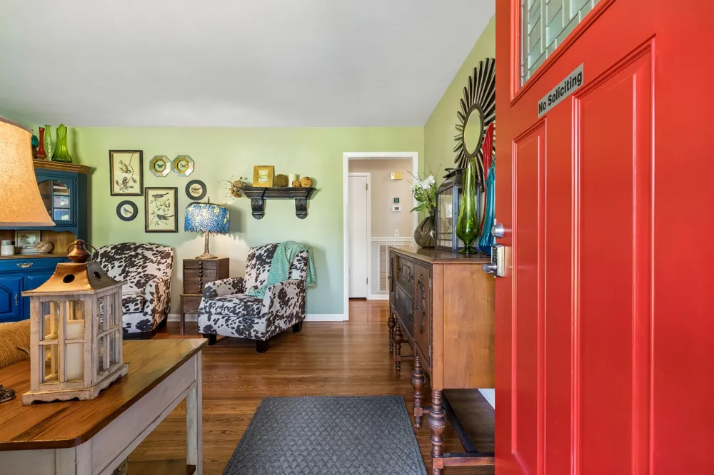 303 Weldon Dr Hermitage, TN 37076