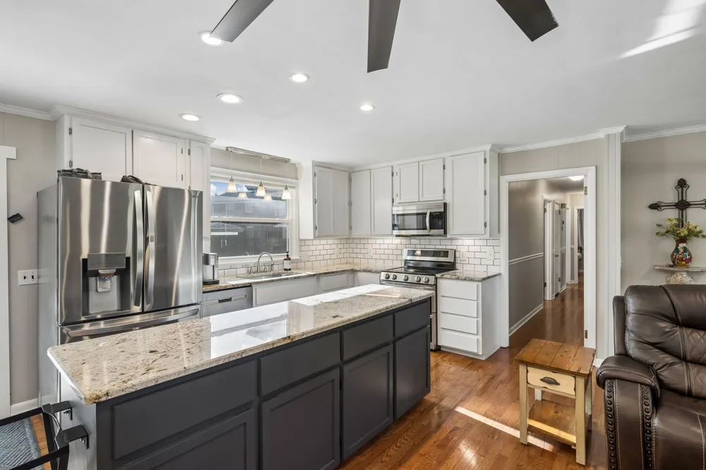 303 Weldon Dr Hermitage, TN 37076