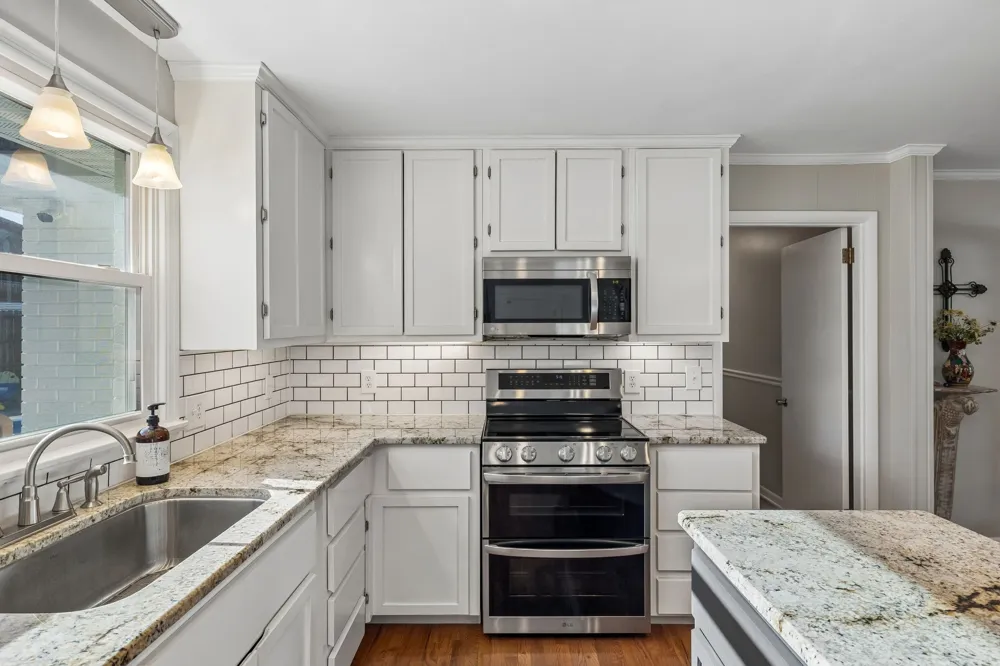 303 Weldon Dr Hermitage, TN 37076