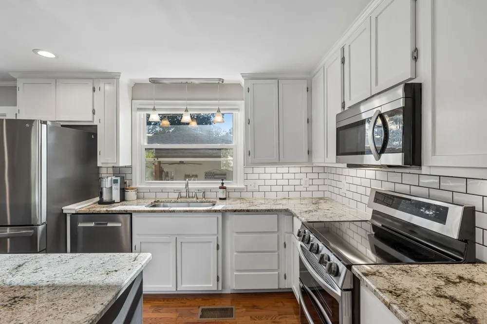 303 Weldon Dr Hermitage, TN 37076