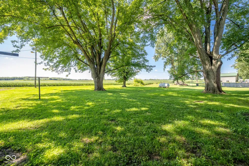 1222 E County Road 25 S Greencastle, IN 46135