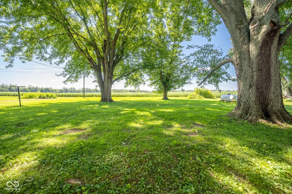 1222 E County Road 25 S Greencastle, IN 46135