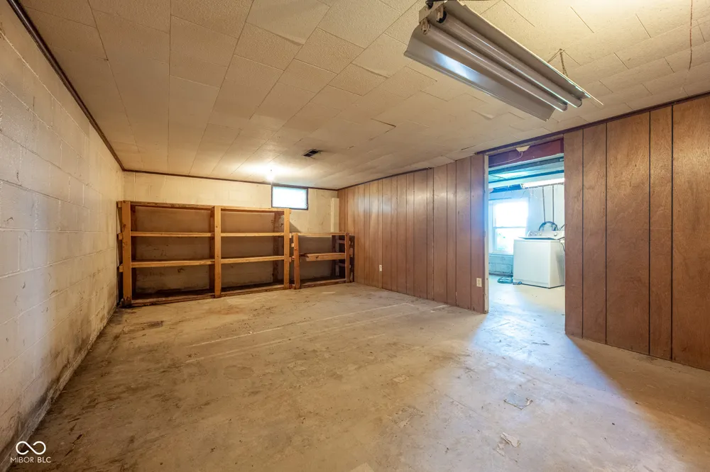 1222 E County Road 25 S Greencastle, IN 46135