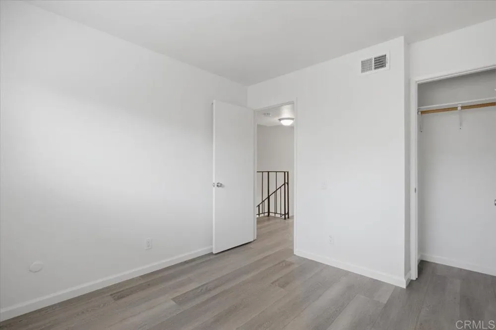 9457 Carlton Oaks Drive #B Santee, CA 92071