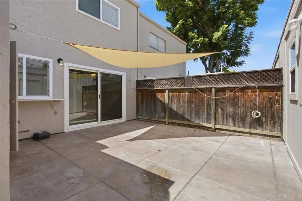 9457 Carlton Oaks Drive #B Santee, CA 92071