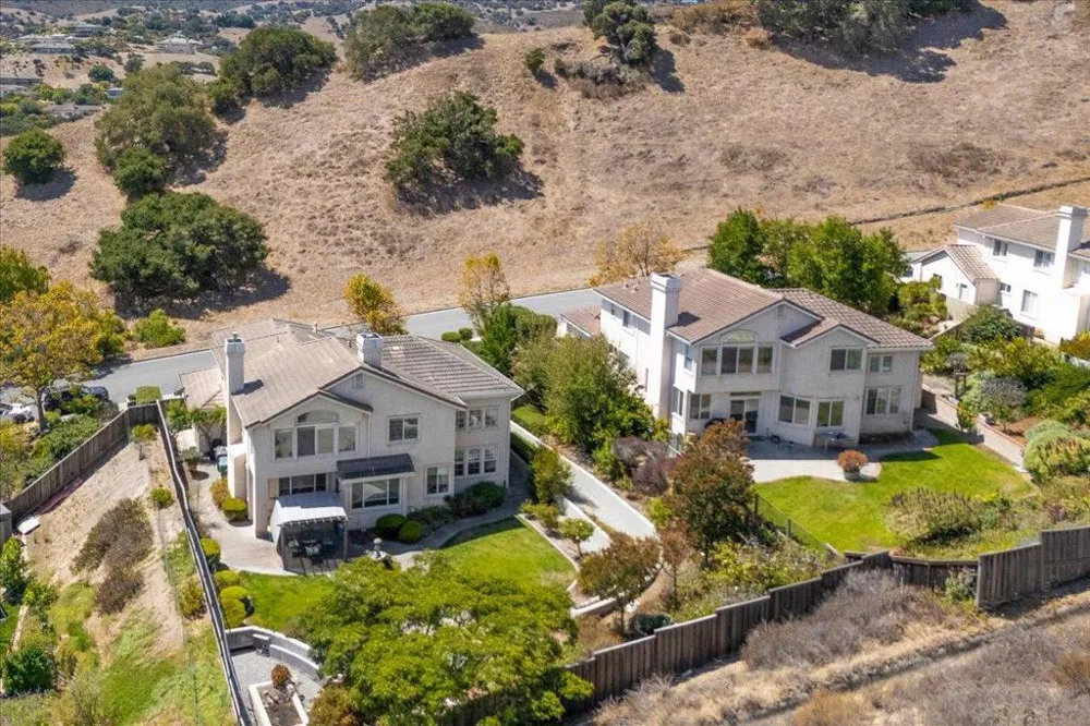 21748 Woodrose Place Salinas, CA 93908