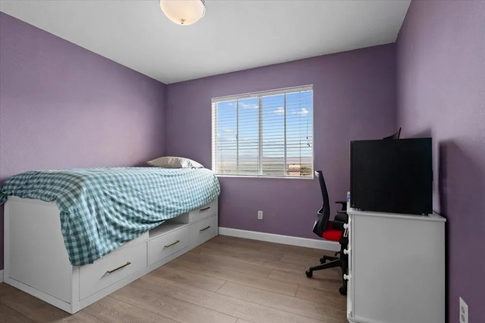 21748 Woodrose Place Salinas, CA 93908