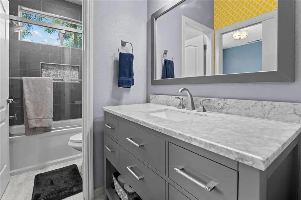 21748 Woodrose Place Salinas, CA 93908