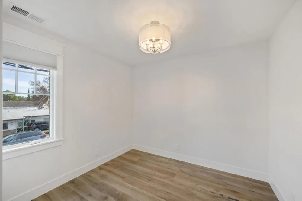 501 E Bellevue Alley San Mateo, CA 94401