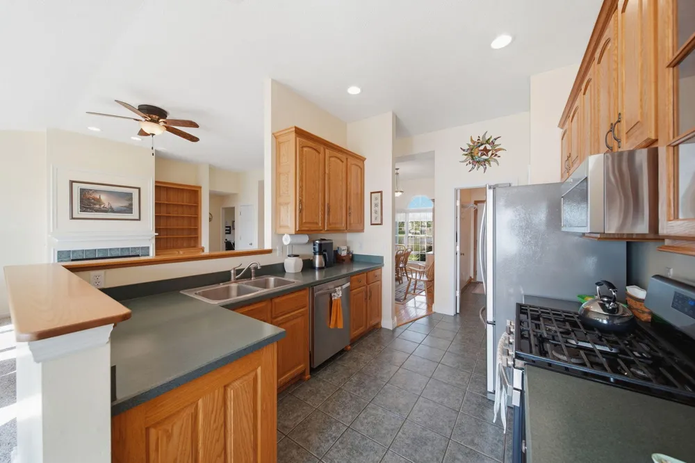 7601 Stonehedge Drive Onsted, MI 49265
