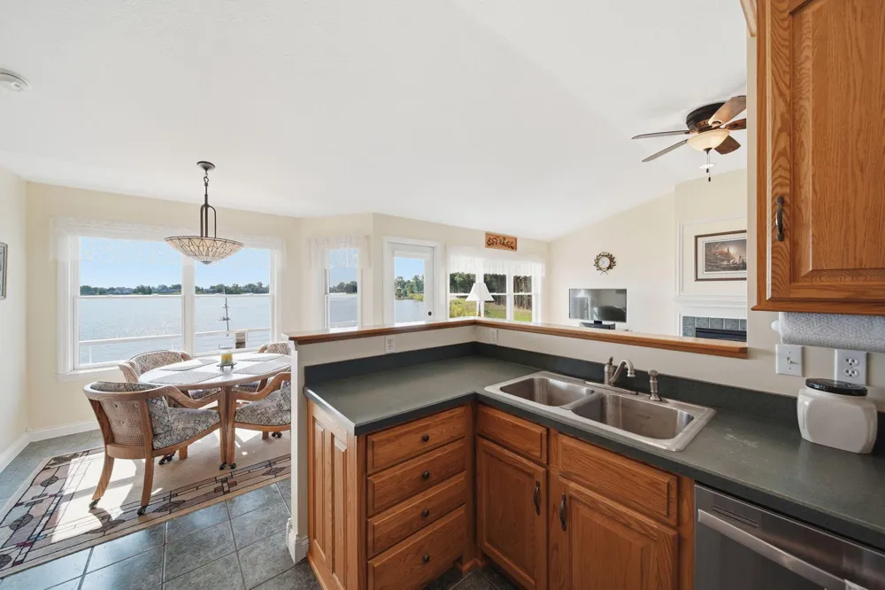 7601 Stonehedge Drive Onsted, MI 49265