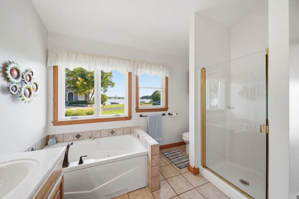7601 Stonehedge Drive Onsted, MI 49265