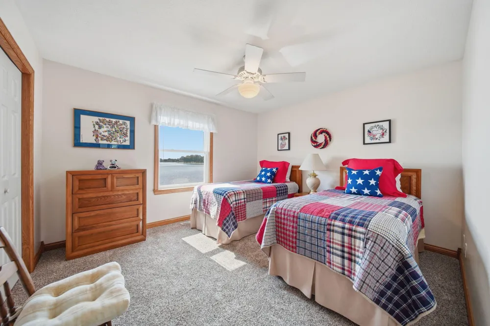 7601 Stonehedge Drive Onsted, MI 49265