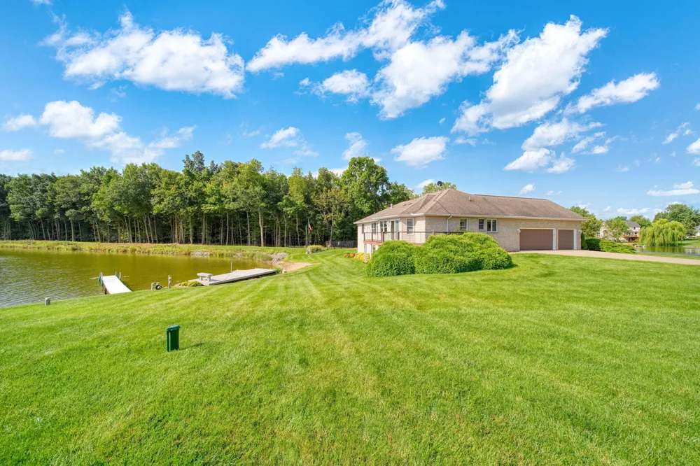 7601 Stonehedge Drive Onsted, MI 49265