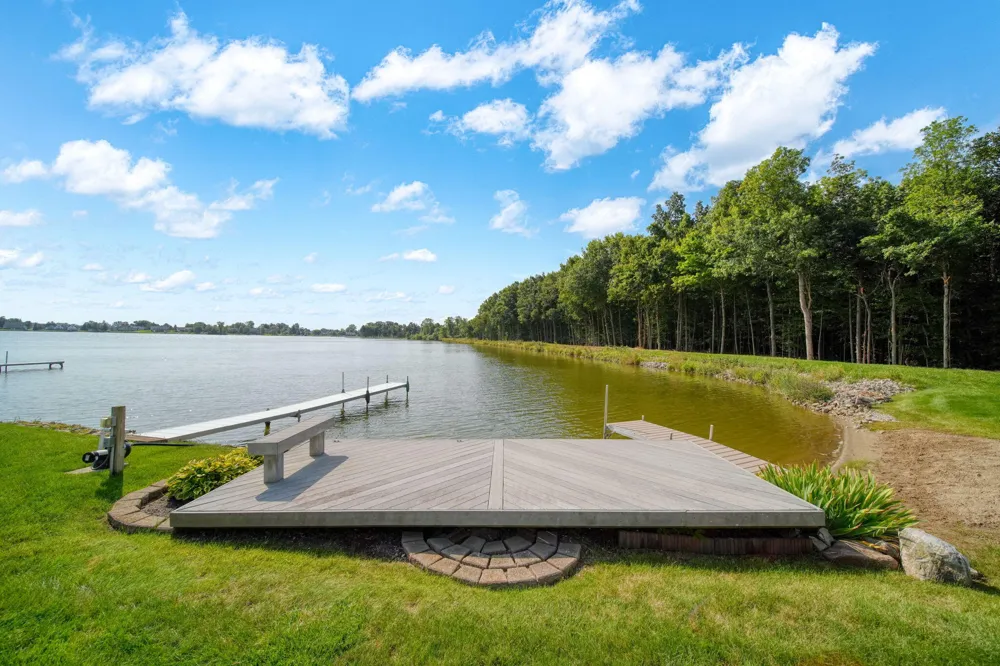 7601 Stonehedge Drive Onsted, MI 49265