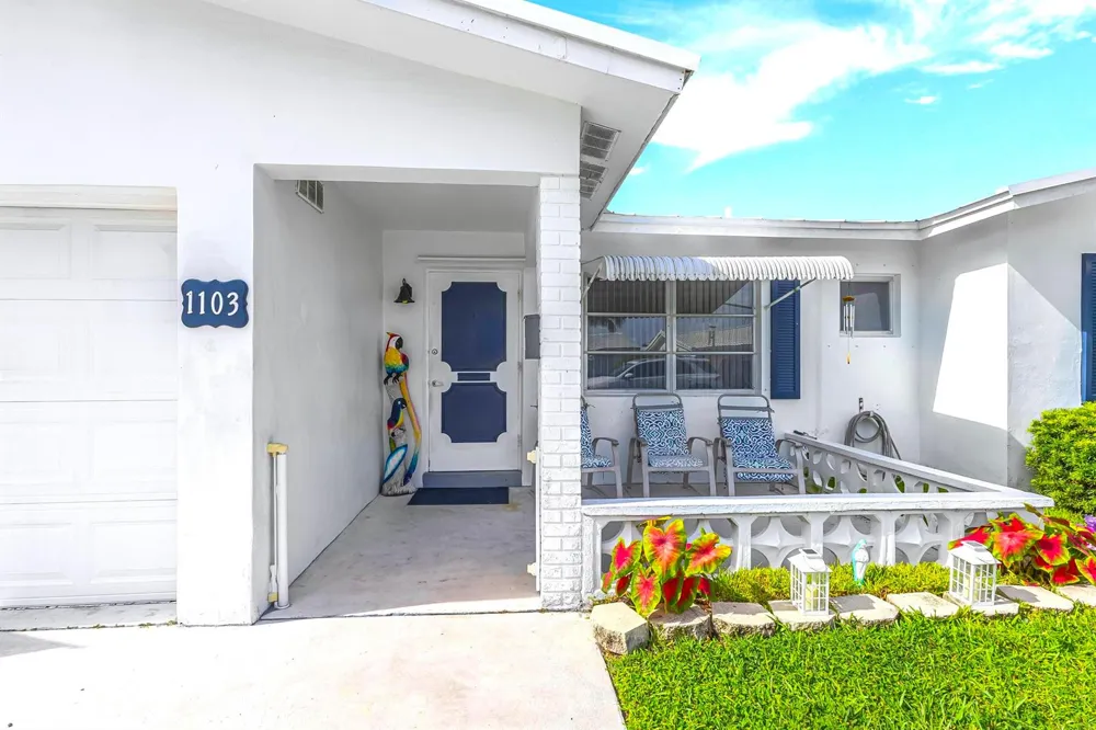 1103 Siesta Avenue Boynton Beach, FL 33426