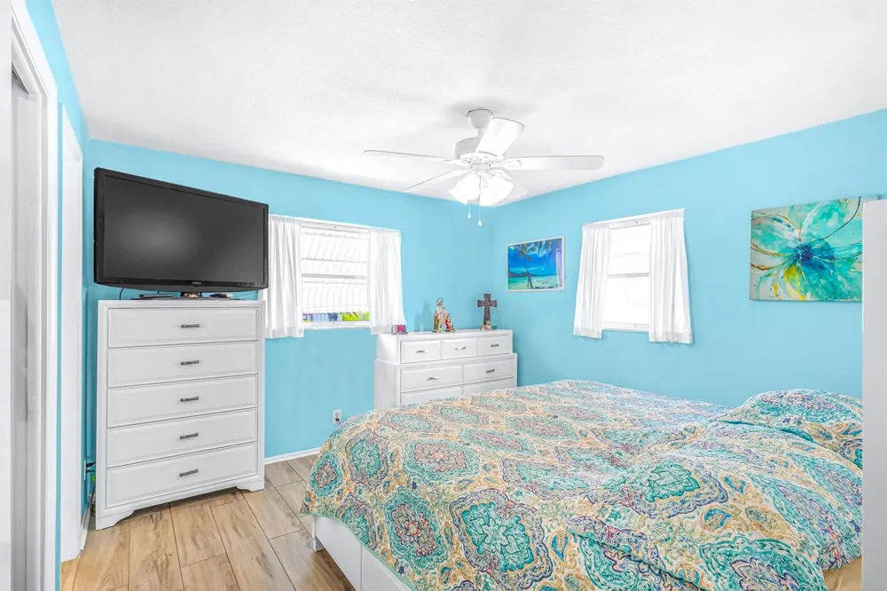 1103 Siesta Avenue Boynton Beach, FL 33426