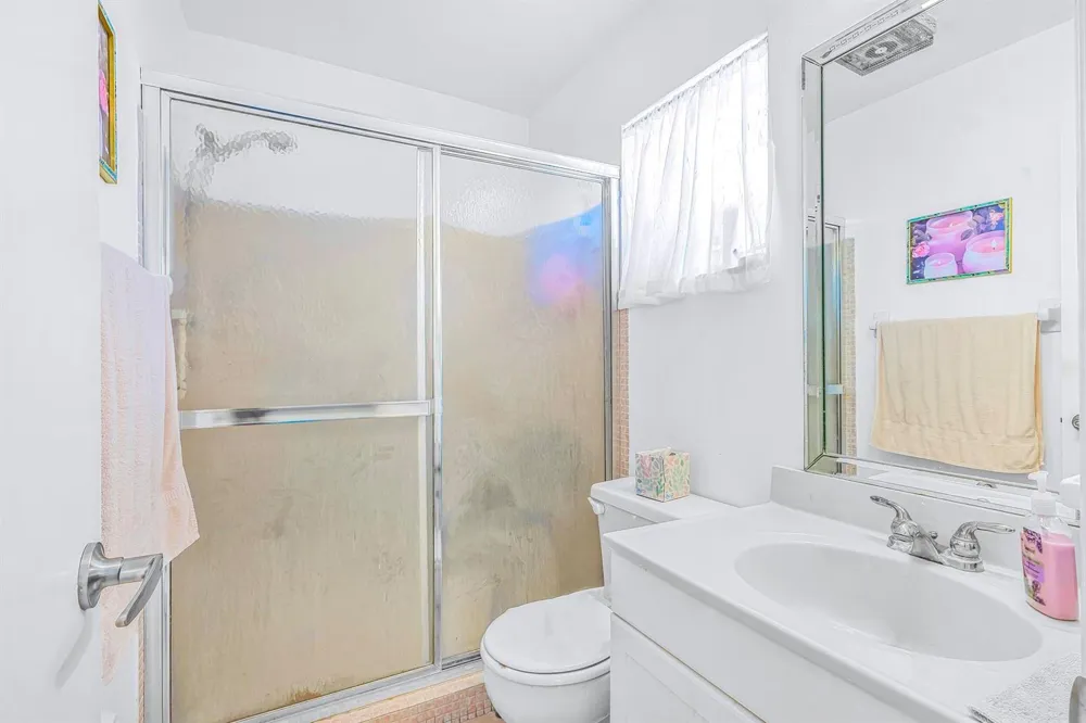 1103 Siesta Avenue Boynton Beach, FL 33426
