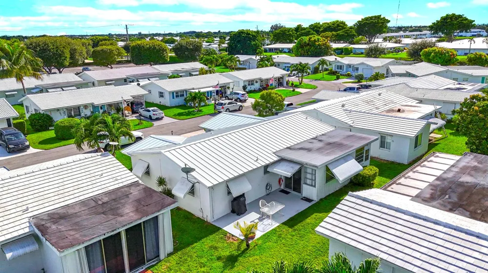 1103 Siesta Avenue Boynton Beach, FL 33426