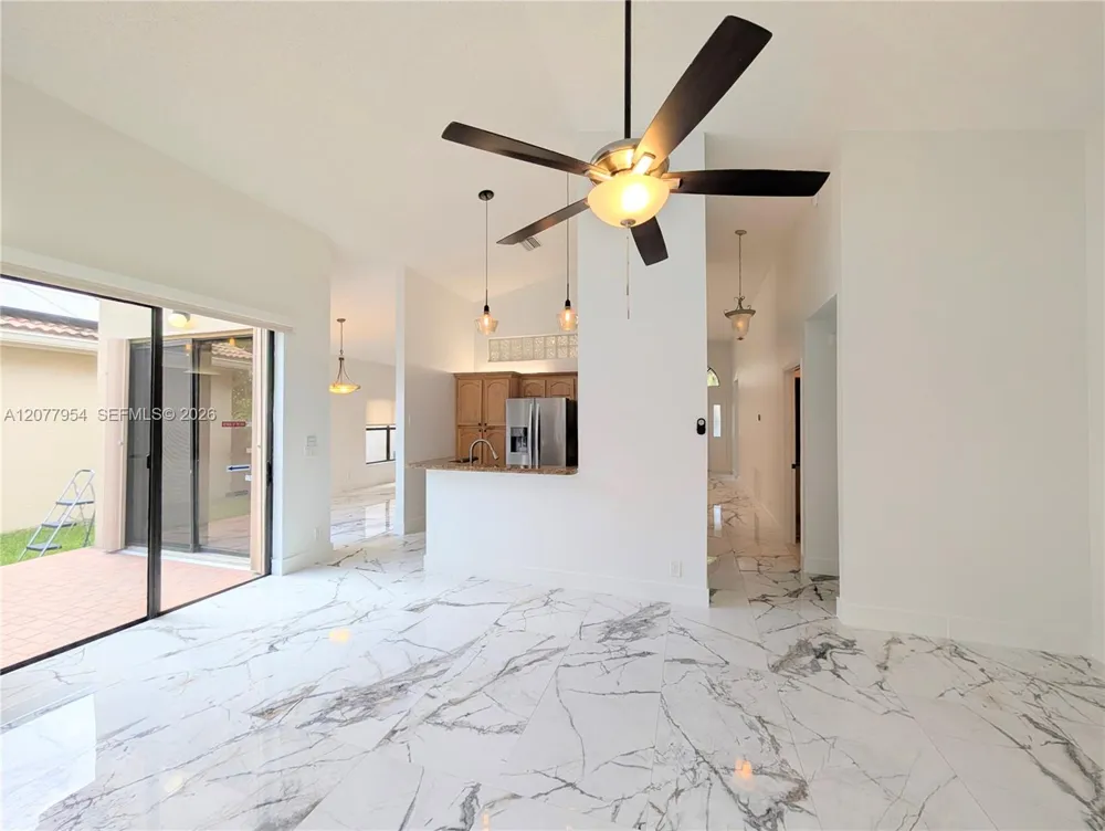 10321 NW 17th Ct Plantation, FL 33322