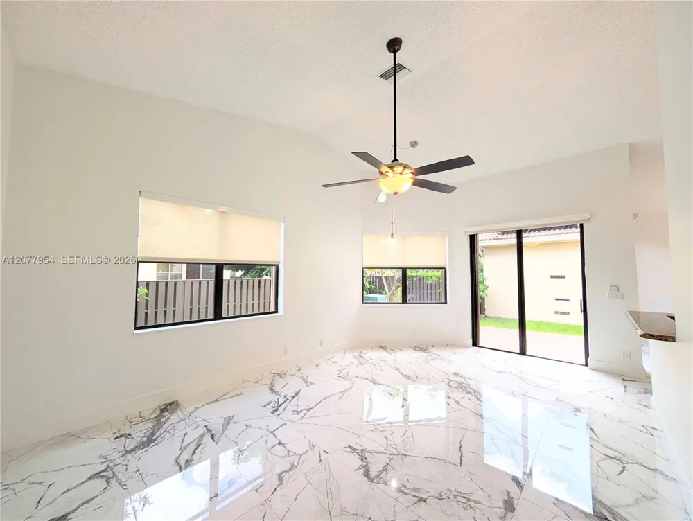 10321 NW 17th Ct Plantation, FL 33322