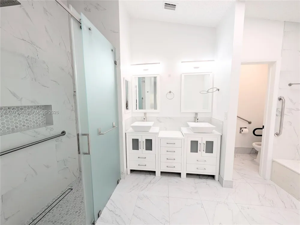 10321 NW 17th Ct Plantation, FL 33322