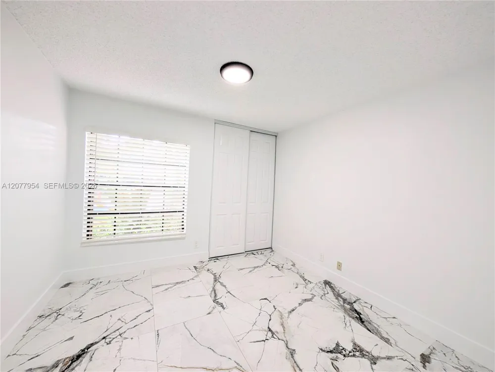 10321 NW 17th Ct Plantation, FL 33322
