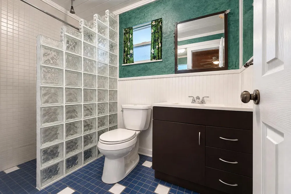 1076 NE BANYAN TREE DRIVE Jensen Beach, FL 34957