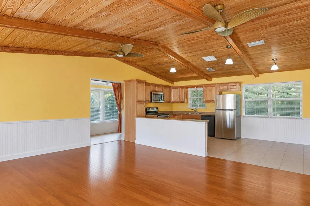 1076 NE BANYAN TREE DRIVE Jensen Beach, FL 34957