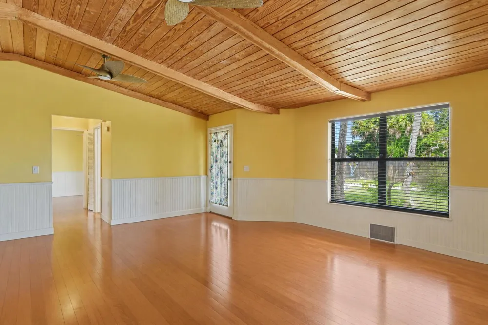 1076 NE BANYAN TREE DRIVE Jensen Beach, FL 34957