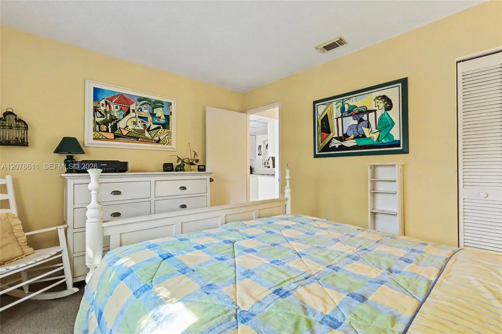 1557 15th Ter Hollywood, FL 33020