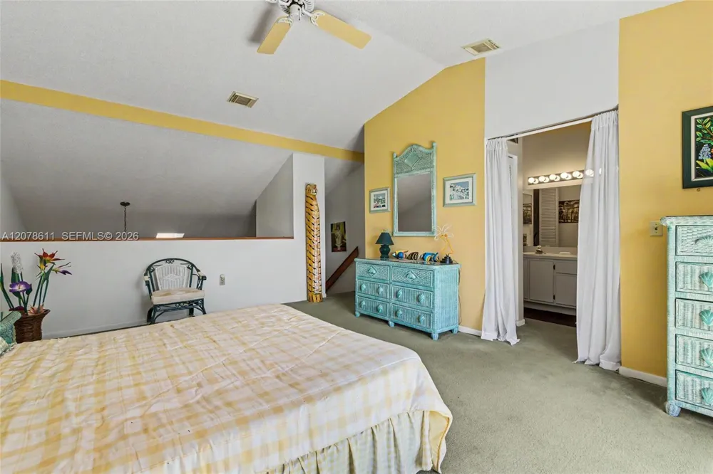 1557 15th Ter Hollywood, FL 33020
