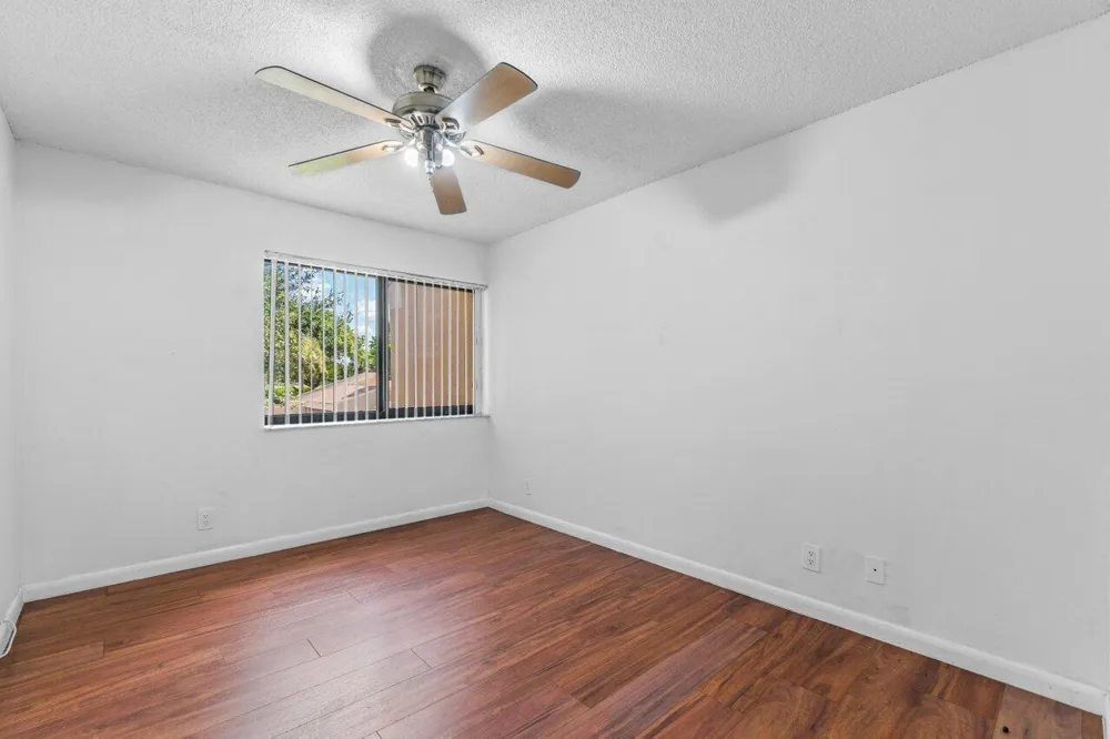 1149 NW 13th Street #5 Boca Raton, FL 33486