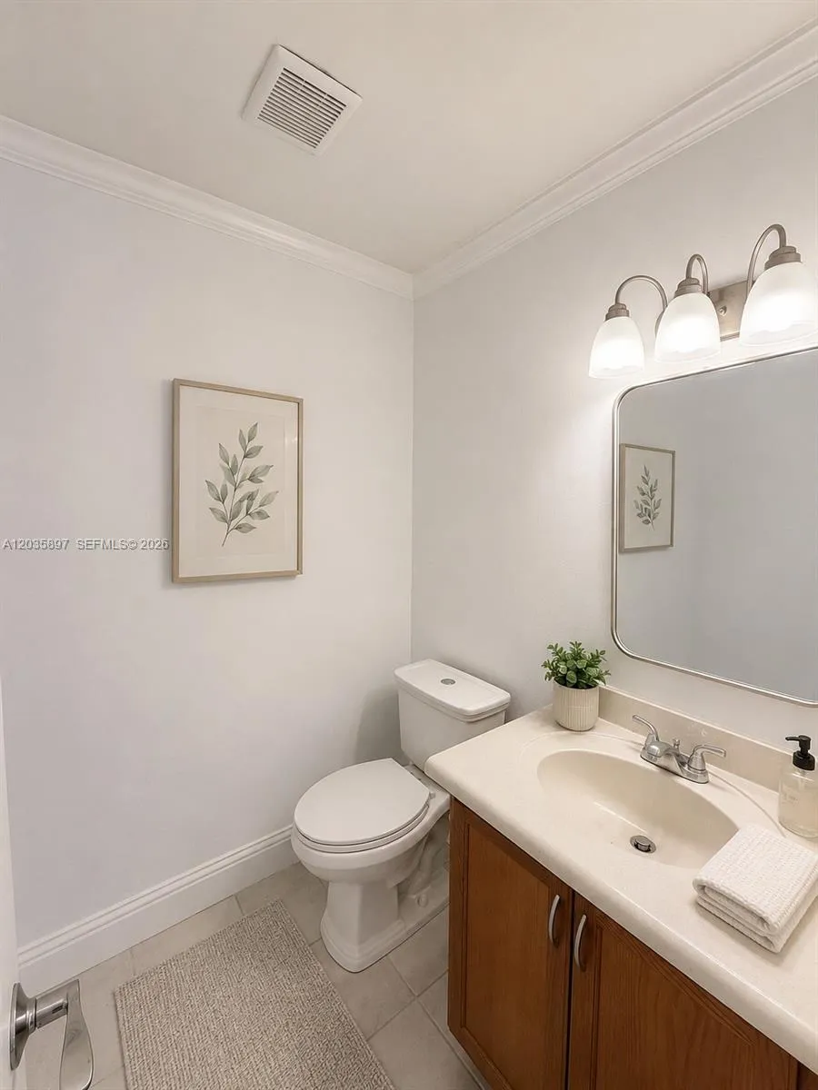 2148 Sherwood Forest Blvd #1 West Palm Beach, FL 33415