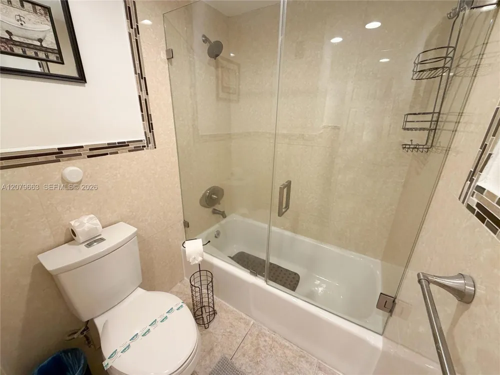 4001 S Ocean Dr #11J Hollywood, FL 33019