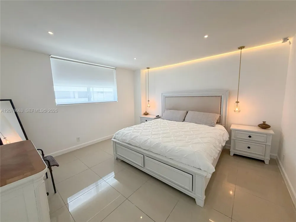 4001 S Ocean Dr #11J Hollywood, FL 33019