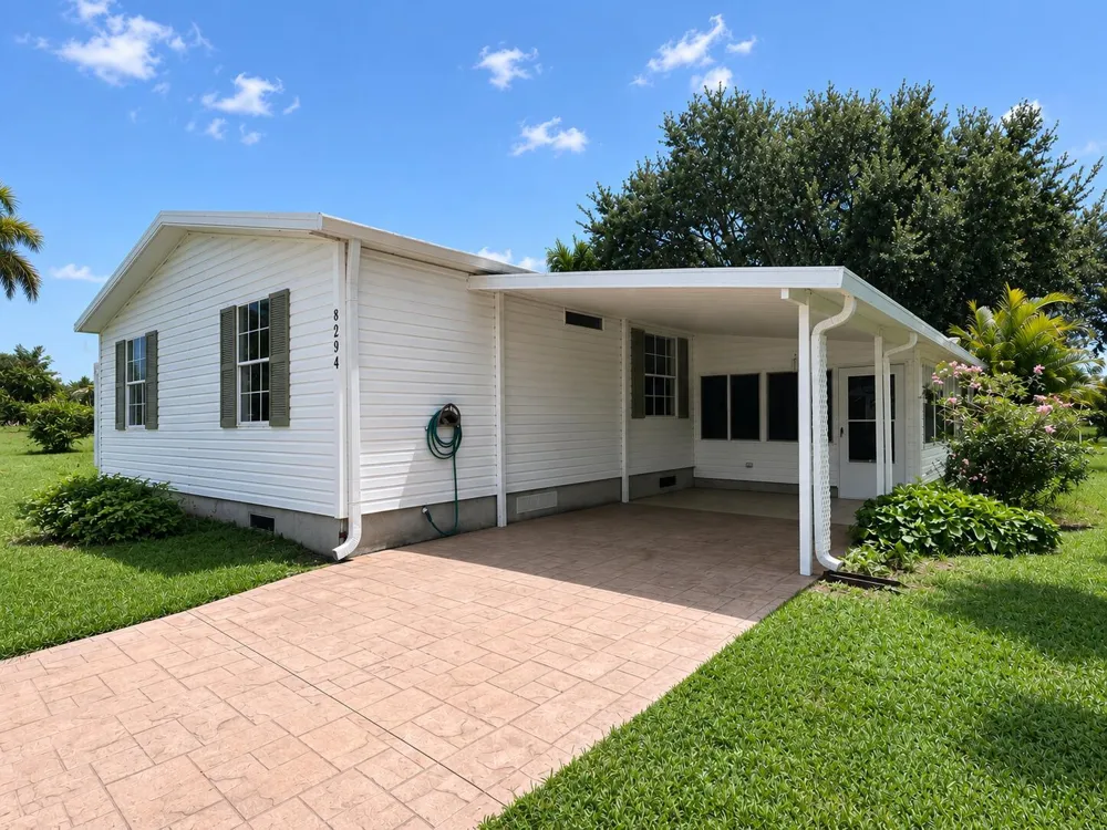 8294 E Club Road Boca Raton, FL 33433