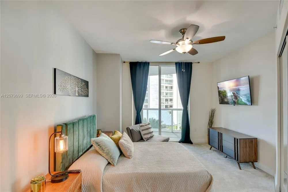 231 Riverside Dr #510-1 Daytona, FL 32117