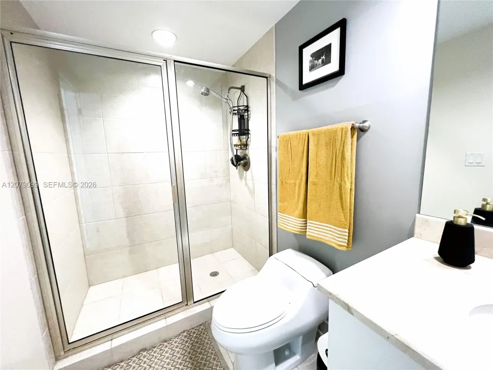 231 Riverside Dr #510-1 Daytona, FL 32117