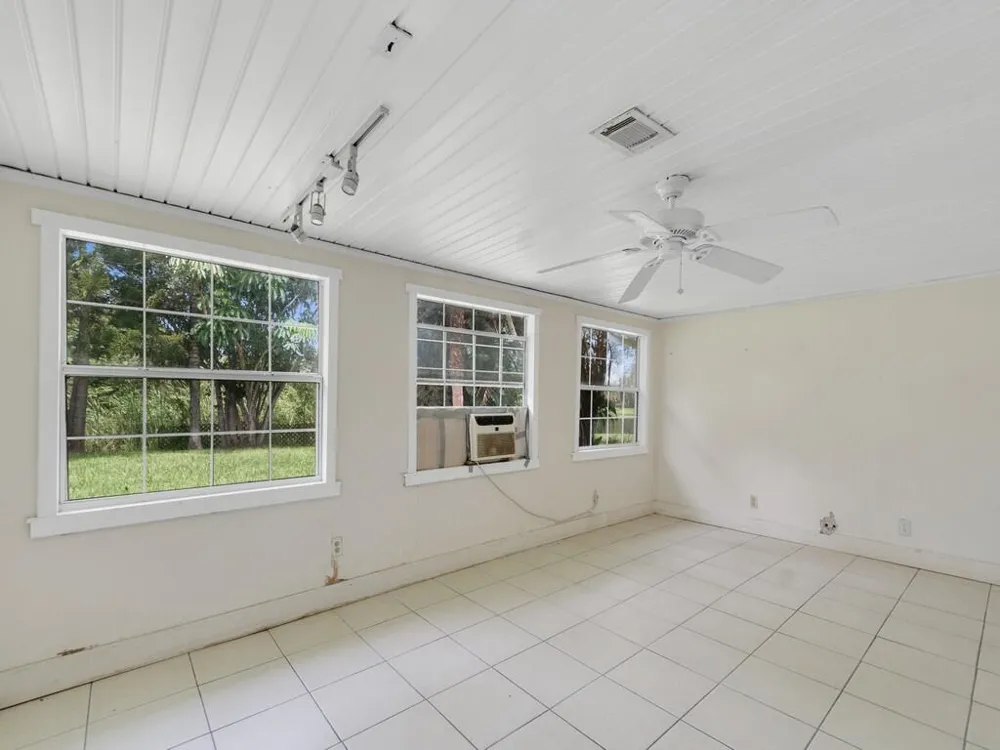 8206 Lakeland Boulevard Fort Pierce, FL 34951