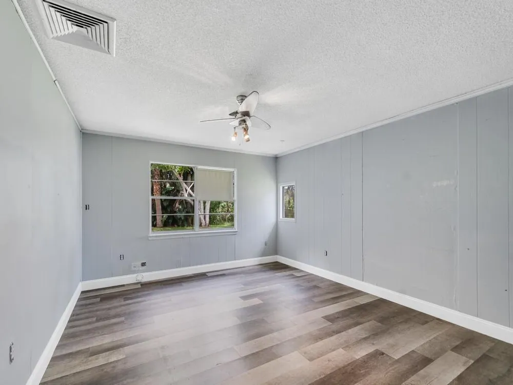 8206 Lakeland Boulevard Fort Pierce, FL 34951