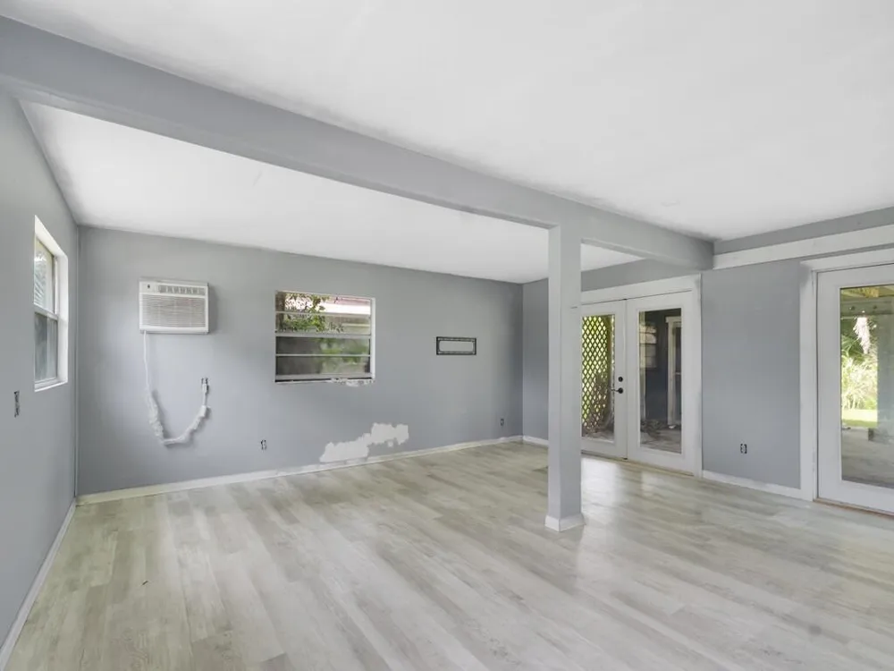 8206 Lakeland Boulevard Fort Pierce, FL 34951