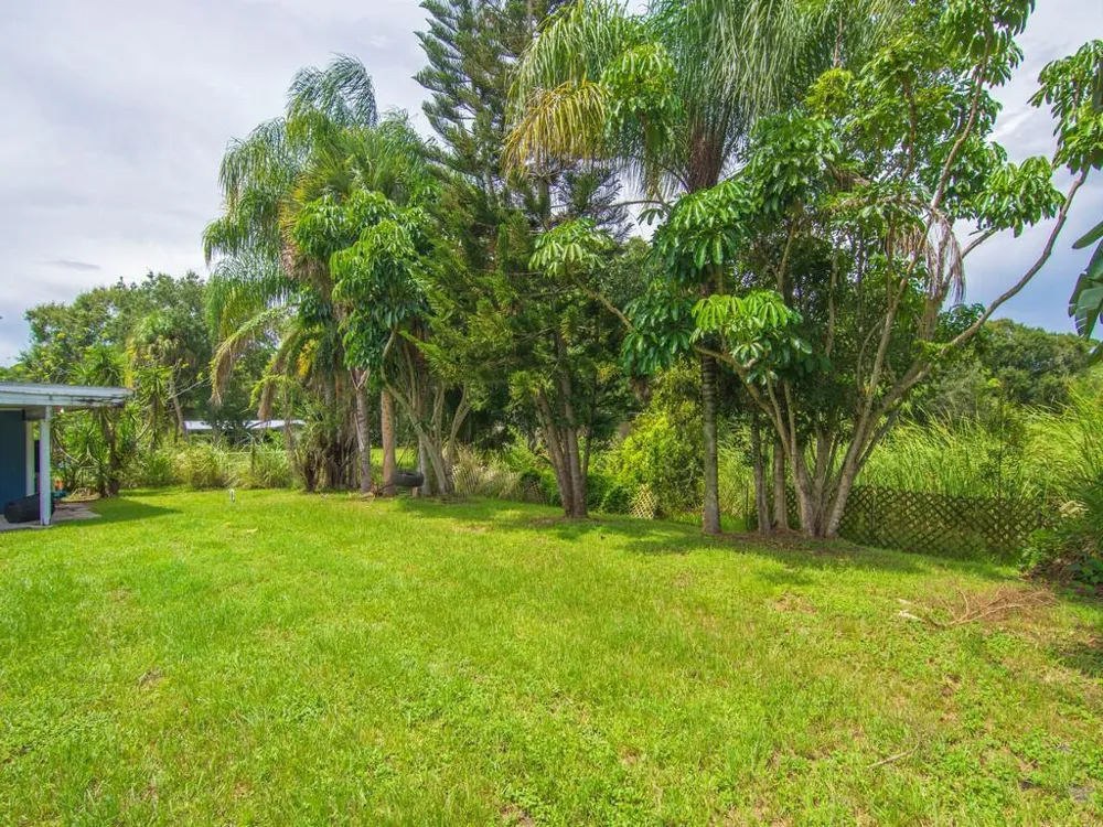 8206 Lakeland Boulevard Fort Pierce, FL 34951