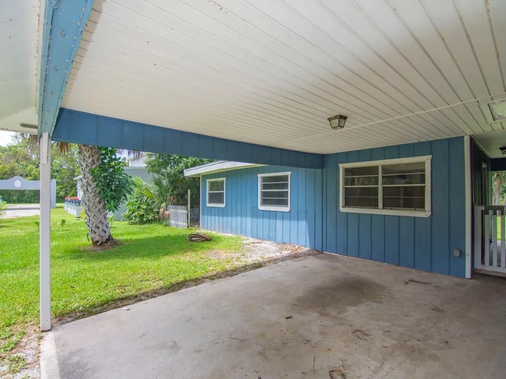8206 Lakeland Boulevard Fort Pierce, FL 34951