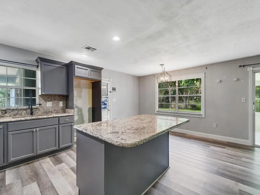 8206 Lakeland Boulevard Fort Pierce, FL 34951